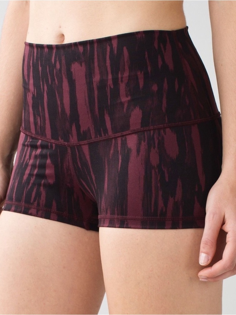 Lululemon Boogie Short Roll Down shorts 8